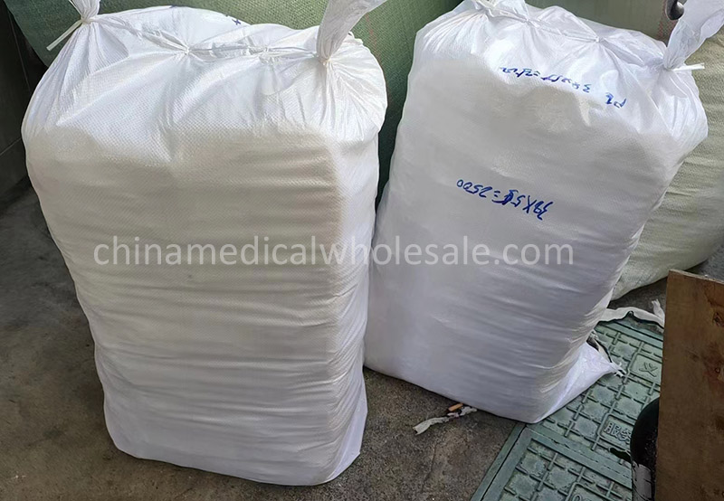 5000 units of medical bandages medical consumables shipped to Italy