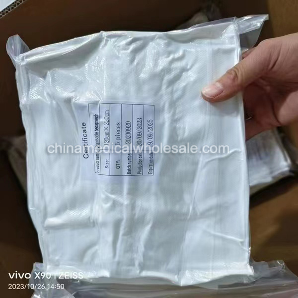 30,000pcs of disposable medical surgical sheets are packed and shipped.