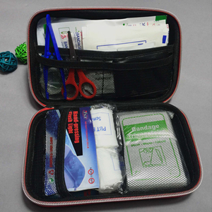 China cheap 18-piece car waterproof nylon emergency medical kit