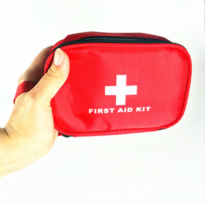 Cheap 13 kinds of 41 components portable outdoor medical first aid kit