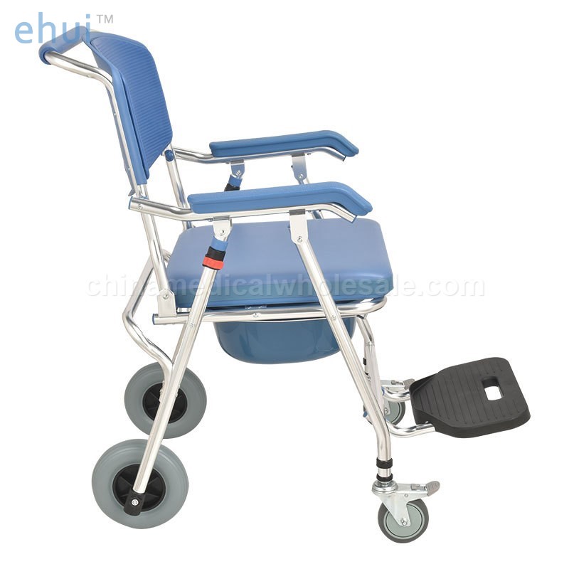 Aluminum alloy belt wheel folding mobile bath chair