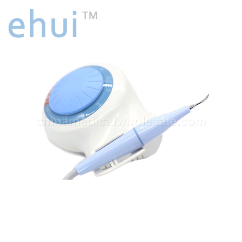 Portable veterinary dental ultrasonic scaler