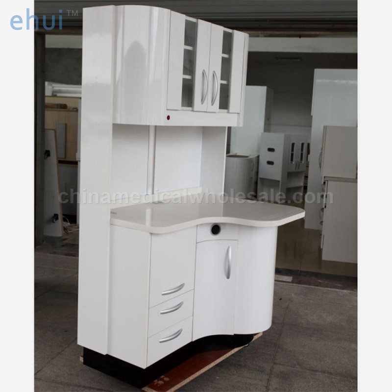 Equipment disinfection dental cabinet