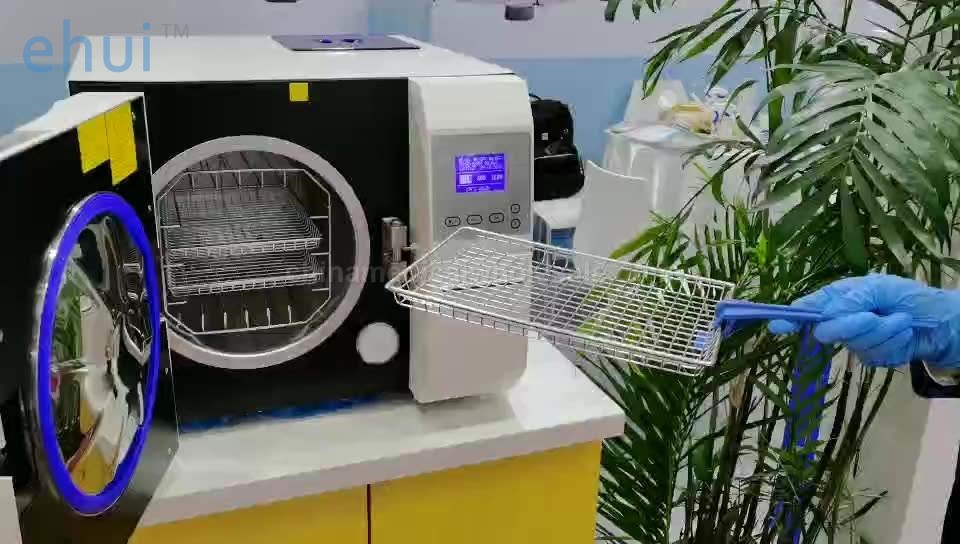 Dental steam autoclave