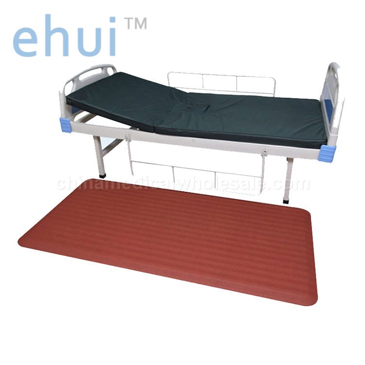 Luxurious soft slippery bedside care bedside non slip mat