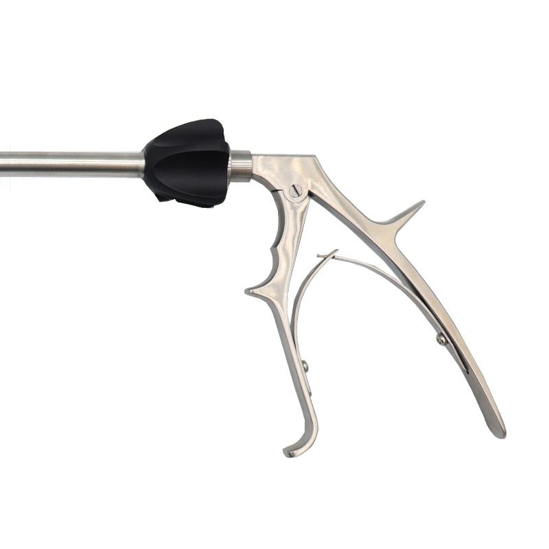 Laparoscopic instrument titanium clamp right angle titanium clamp ligation