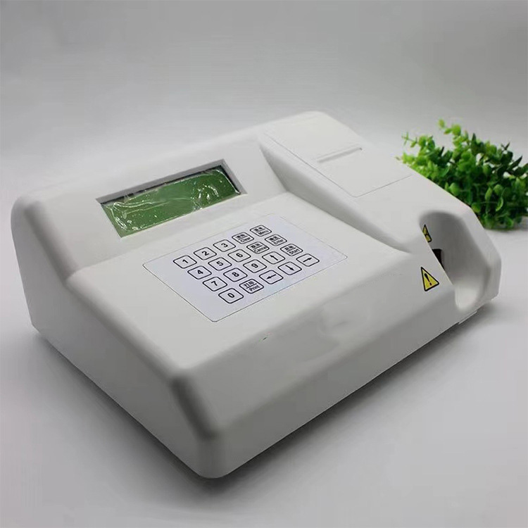 Semi-automatic urine analyzer dry urine analyzer 11 urine test strips