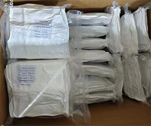 30000pcs of disposable medical surgical sheets are packed and shipped